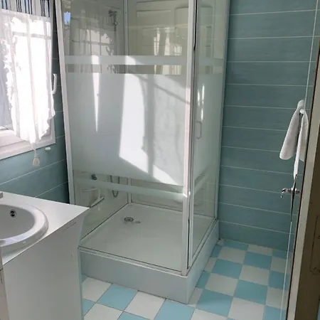 Jolie Maison Avec Piscine A Les Bains Casa de Férias La Brée-les-Bains